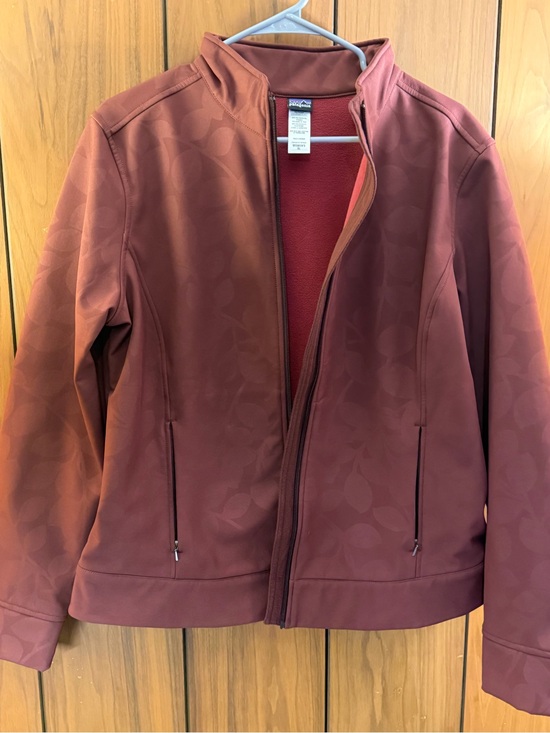 Patagonia Jackets & Blazers - Patagonia Women’s Cranberry Red Softshell Utility Jacket